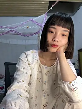 andymi1 online show from April 22, 1:56 am