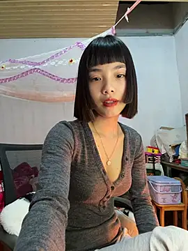 andymi1 online show from February 27, 3:07 am