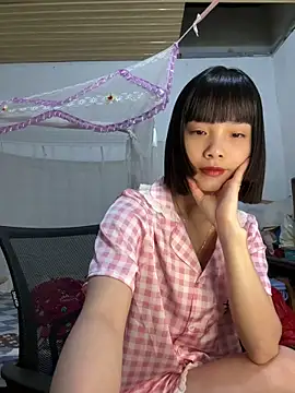 andymi1 online show from April 17, 1:52 am