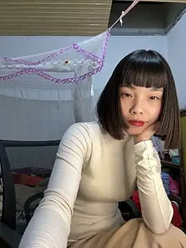 andymi1 online show from May 4, 1:14 pm