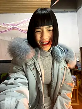 andymi1 online show from November 19, 3:06 am