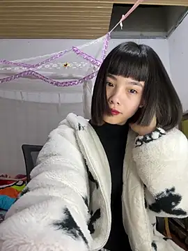 andymi1 online show from May 3, 2:27 am