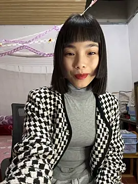 andymi1 online show from October 24, 2:10 am