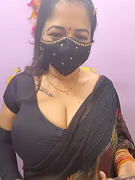 Snapshot of Queen_Nightt chatting on October 13, 5:25 pm Queen Nightt online show from October 13, 5:25 pm