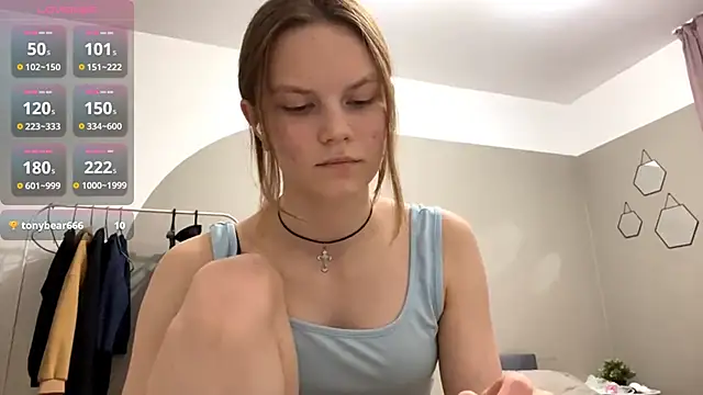 AudreyHammond online show from September 24, 3:18 pm