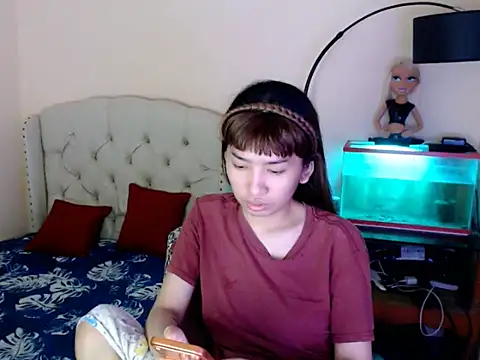 ShantalFoxxy  online show from February 16, 5:00 pm