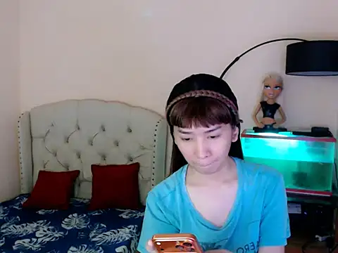 ShantalFoxxy  online show from March 9, 12:36 am