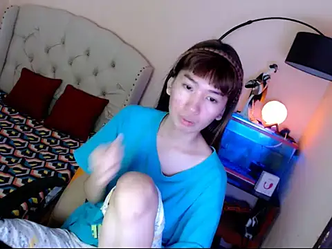 ShantalFoxxy  online show from October 16, 4:48 pm