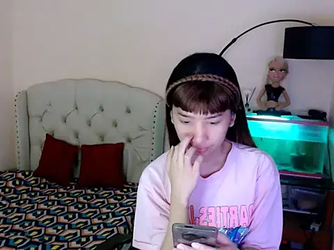 ShantalFoxxy  online show from February 6, 1:12 am