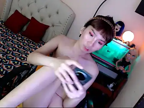 ShantalFoxxy  online show from November 6, 4:49 am