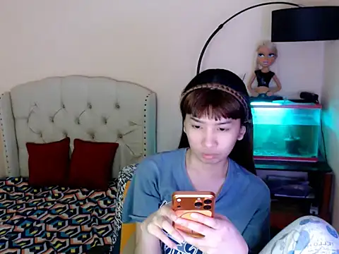 ShantalFoxxy  online show from February 4, 1:06 pm