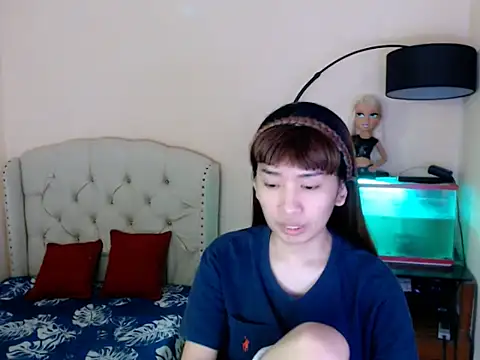 ShantalFoxxy  online show from March 13, 12:48 am