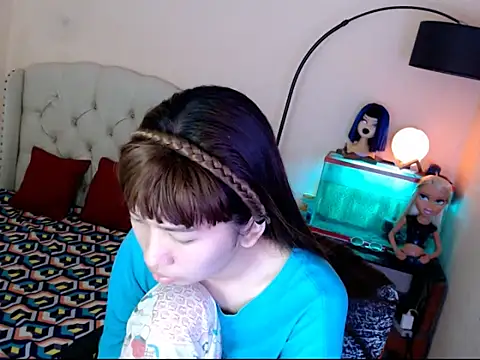 ShantalFoxxy  online show from November 8, 1:31 am