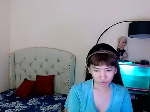 ShantalFoxxy  online show from March 15, 12:56 pm