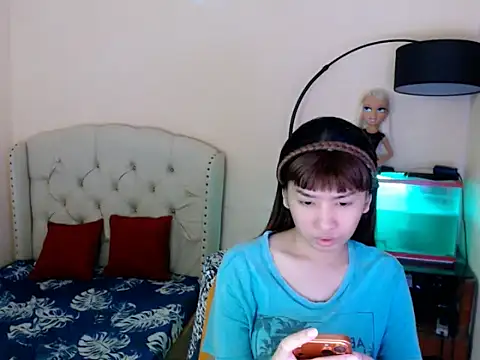 ShantalFoxxy  online show from March 16, 1:02 am