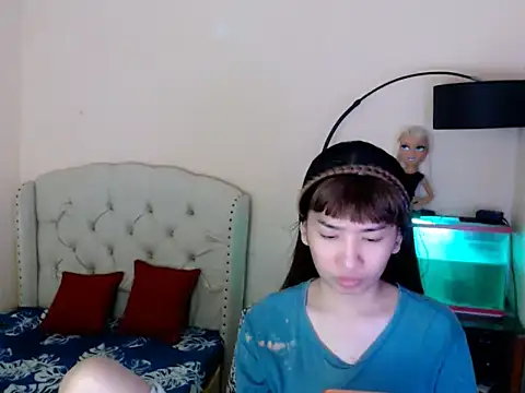 ShantalFoxxy  online show from March 22, 12:40 pm