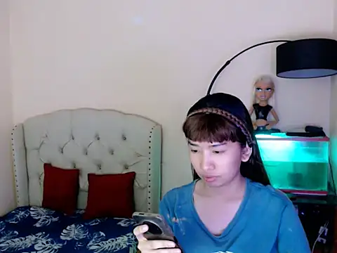 ShantalFoxxy  online show from March 10, 12:53 pm