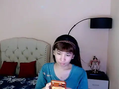 ShantalFoxxy  online show from July 20, 2:08 am