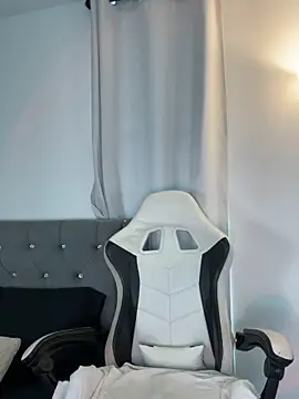 sara queen10 online show from March 12, 4:55 pm