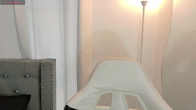 sara queen10 online show from March 16, 4:10 pm