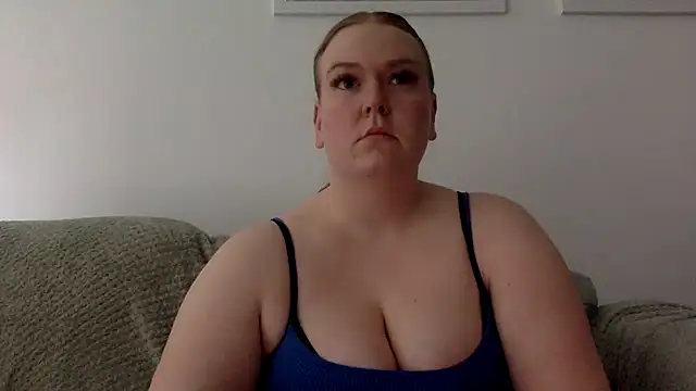gracelovesxx online show from May 21, 1:30 pm