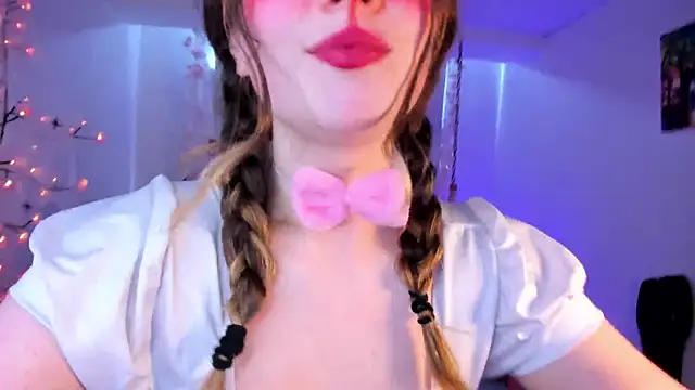 Lil bela online show from October 1, 12:20 pm