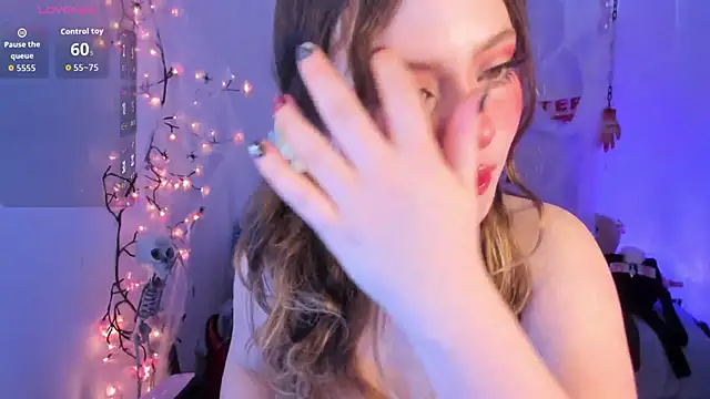 Lil bela online show from October 29, 12:37 pm