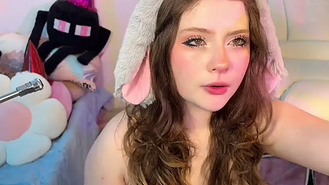 Lil bela online show from April 1, 12:28 pm