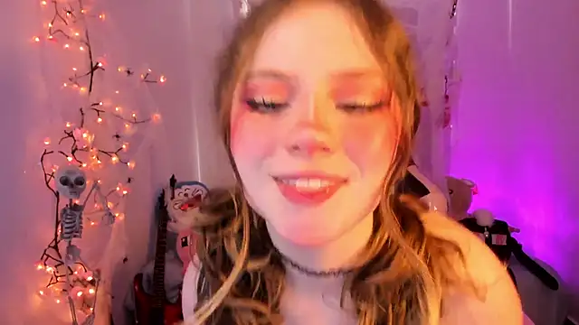 Lil bela online show from October 11, 12:06 pm