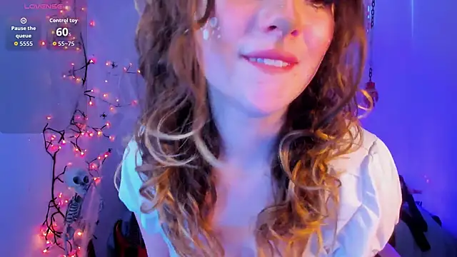 Lil bela online show from October 27, 12:17 pm