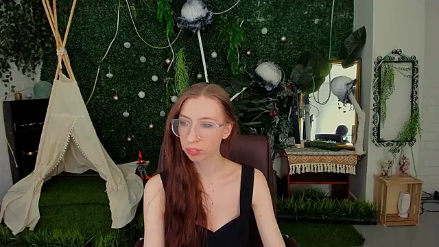 CareyJonas online show from March 11, 5:40 pm