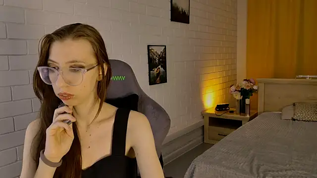 CareyJonas online show from March 20, 5:47 pm