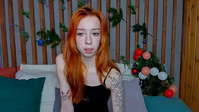 Lori Williams online show from January 8, 12:49 am