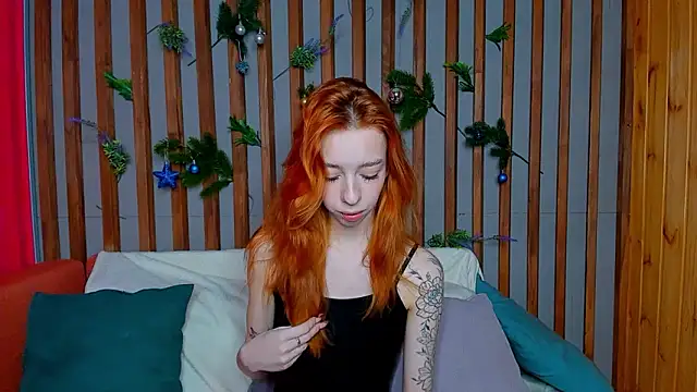 Lori Williams online show from January 15, 12:58 am