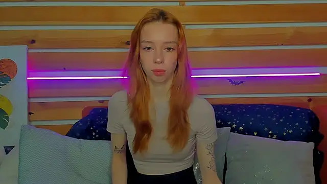 Lori Williams online show from February 3, 12:54 am