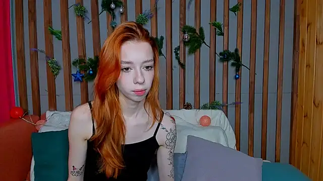 Lori Williams online show from January 11, 12:50 am