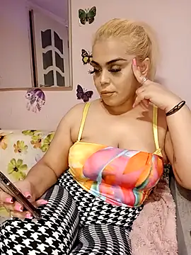 izauri2025 online show from October 9, 10:32 pm