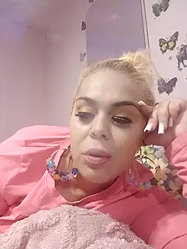 izauri2025 online show from September 28, 3:41 pm