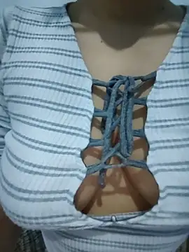 airamoon online show from November 19, 3:17 am