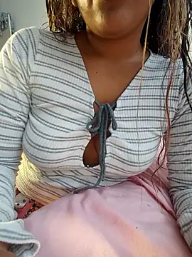 airamoon online show from February 18, 10:50 pm