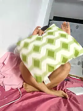 airamoon online show from January 10, 1:01 am