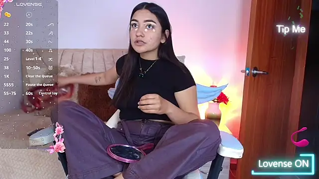 sweet artemiis online show from March 26, 8:18 pm