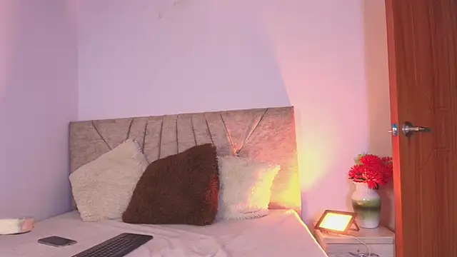 sweet artemiis online show from February 24, 10:43 pm