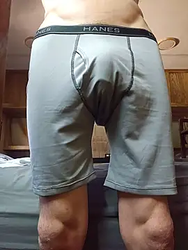 mike42088 online show from April 14, 3:17 pm