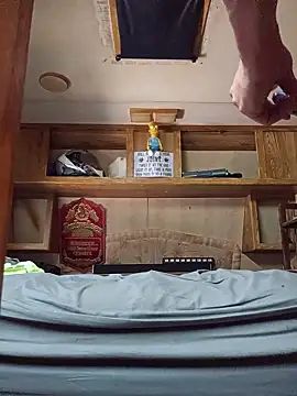 mike42088 online show from April 22, 4:58 pm