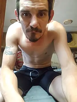 Snapshot of mike42088 chatting on July 2, 6:03 pm mike42088 online show from July 2, 6:03 pm