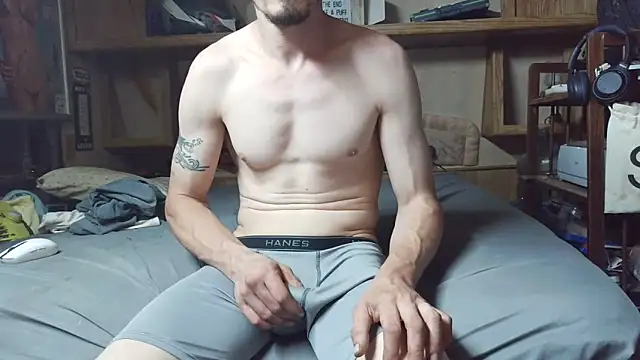 mike42088 online show from April 11, 1:24 am