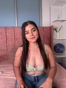 salomecute21 online show from February 4, 11:27 am