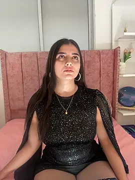 salomecute21 online show from March 31, 11:12 am