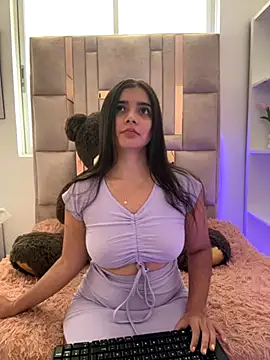 salomecute21 online show from September 12, 12:49 pm